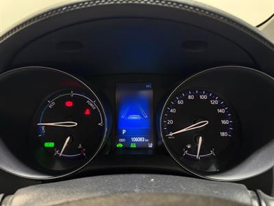 2017 Toyota C-HR - Thumbnail