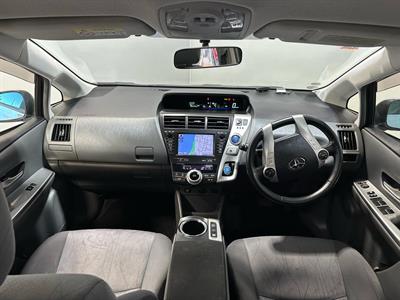 2013 Toyota Prius - Thumbnail