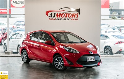 2017 Toyota Aqua - Thumbnail