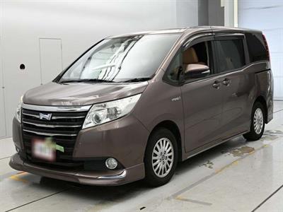 2014 Toyota Noah - Thumbnail