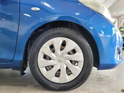 2013 Toyota Yaris - Thumbnail