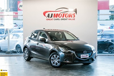 2017 Mazda Demio