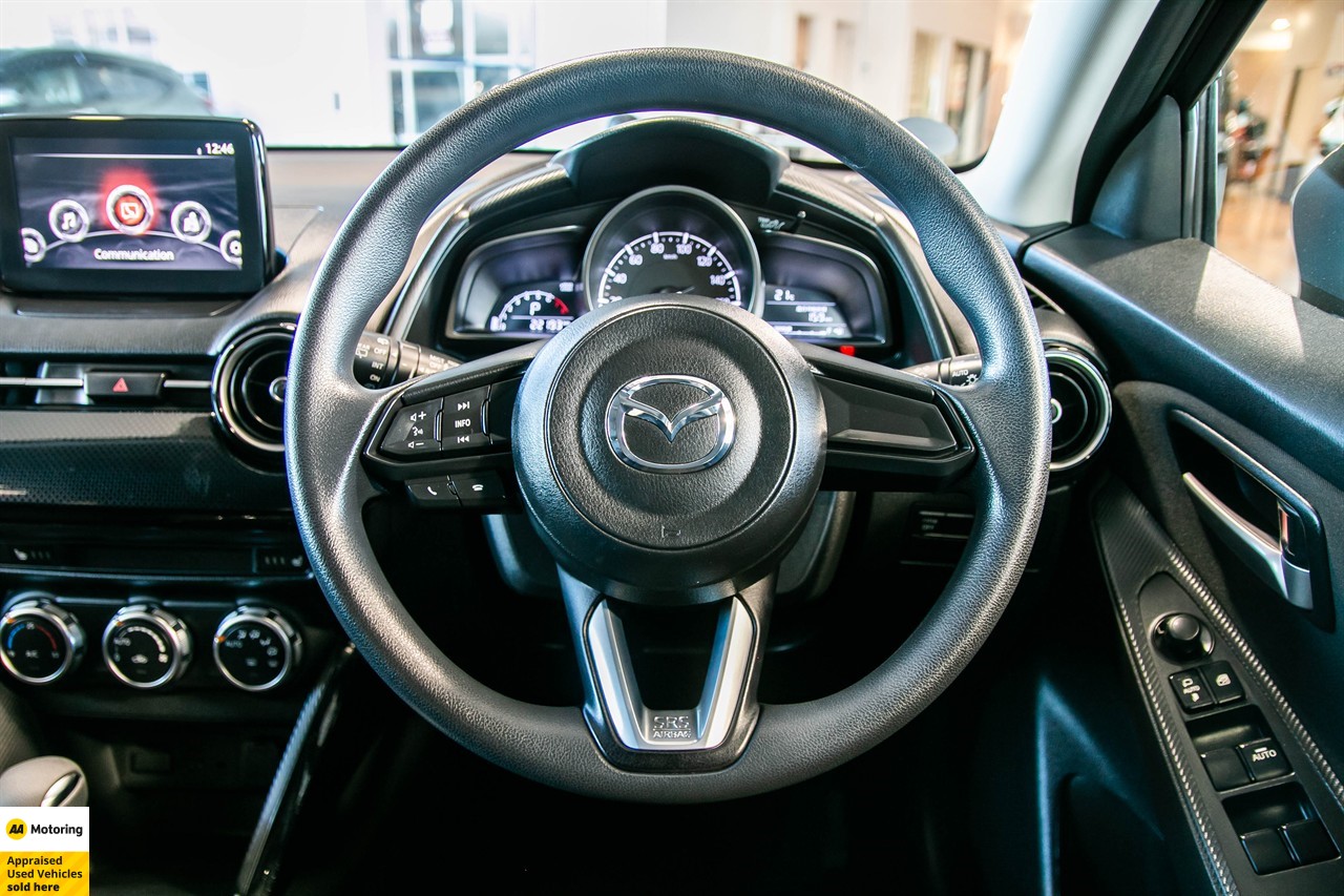 2017 Mazda Demio