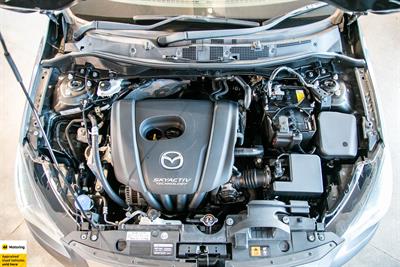 2017 Mazda Demio - Thumbnail
