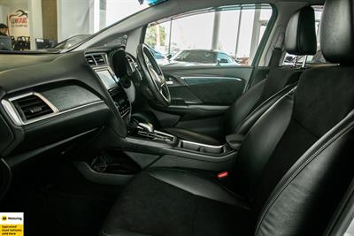 2017 Honda Fit - Thumbnail