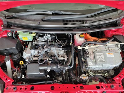 2015 Toyota Aqua - Thumbnail