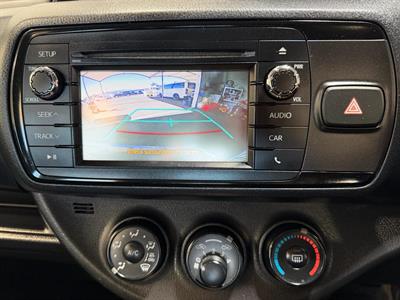 2017 Toyota Yaris - Thumbnail