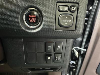 2013 Toyota Spade - Thumbnail