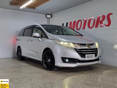 2015 Honda Odyssey - Thumbnail