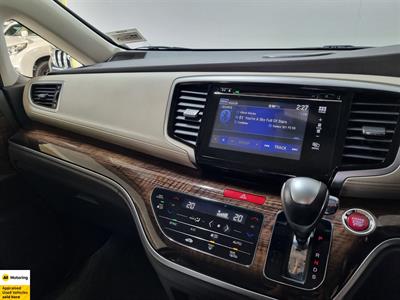 2015 Honda Odyssey - Thumbnail