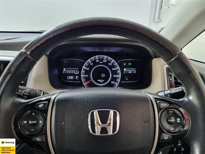 2015 Honda Odyssey - Thumbnail