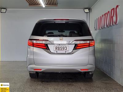 2015 Honda Odyssey - Thumbnail