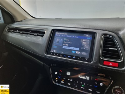 2016 Honda Vezel - Thumbnail