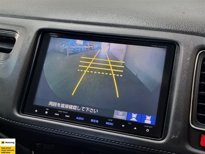 2016 Honda Vezel - Thumbnail