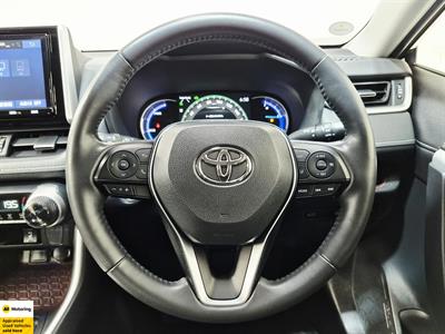 2019 Toyota RAV4 - Thumbnail