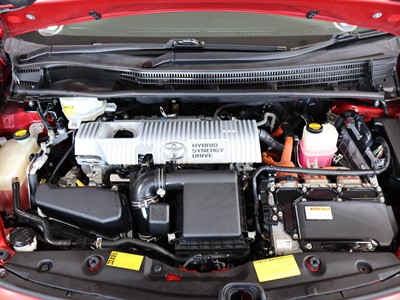 2013 Toyota Prius - Thumbnail
