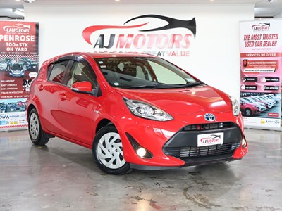 2017 Toyota Aqua - Thumbnail