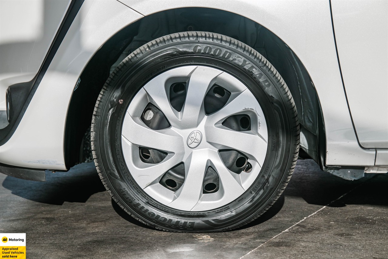2016 Toyota Sienta