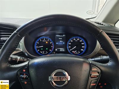 2016 Nissan Elgrand - Thumbnail