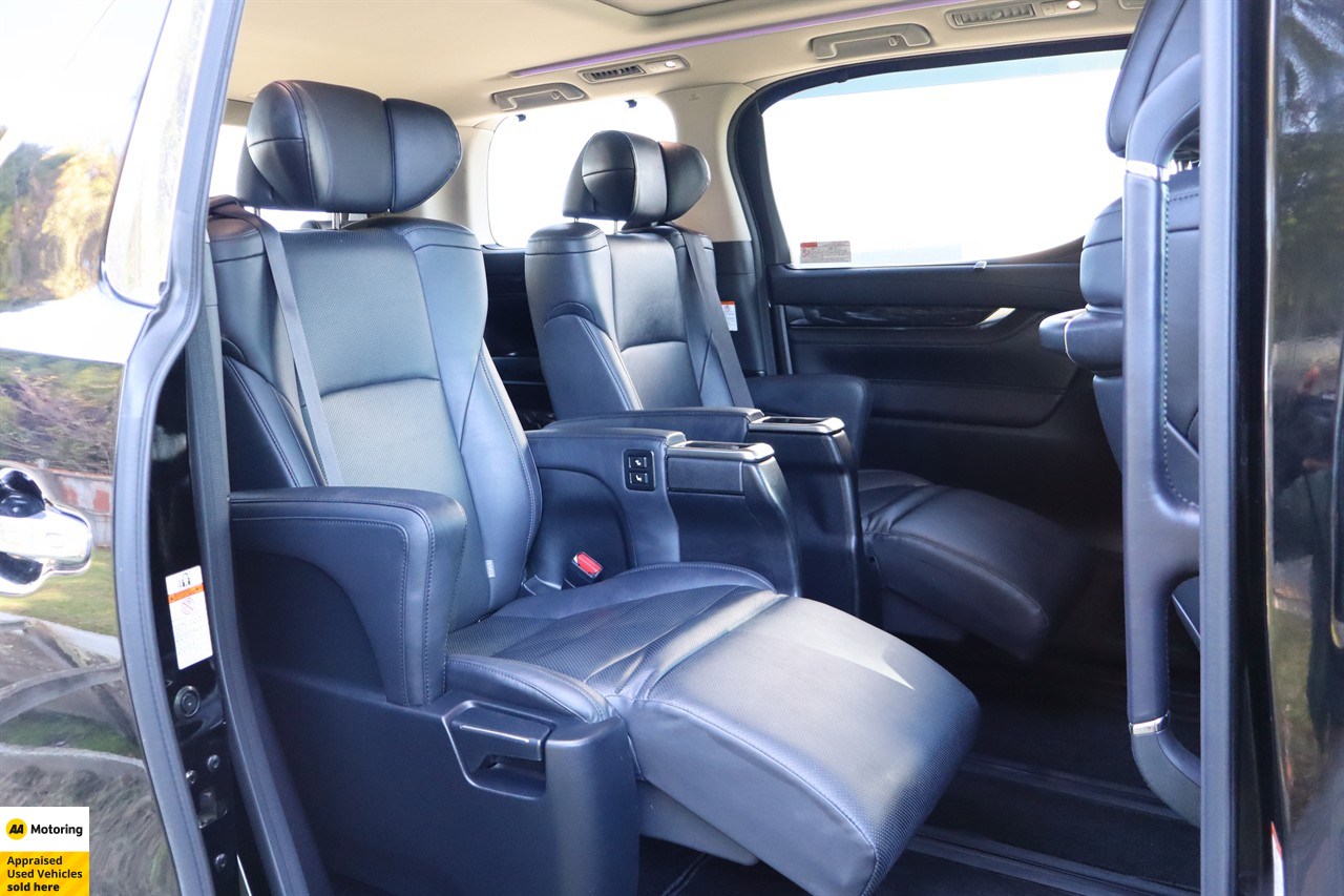 2020 Toyota Vellfire