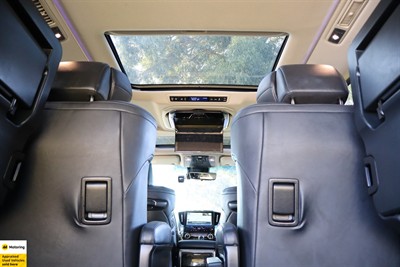 2020 Toyota Vellfire - Thumbnail