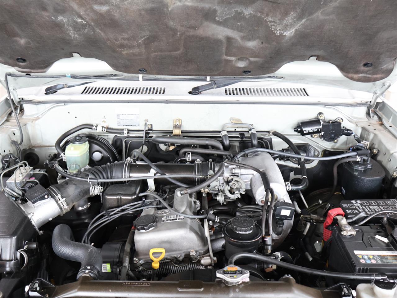 2000 Toyota Land Cruiser Prado