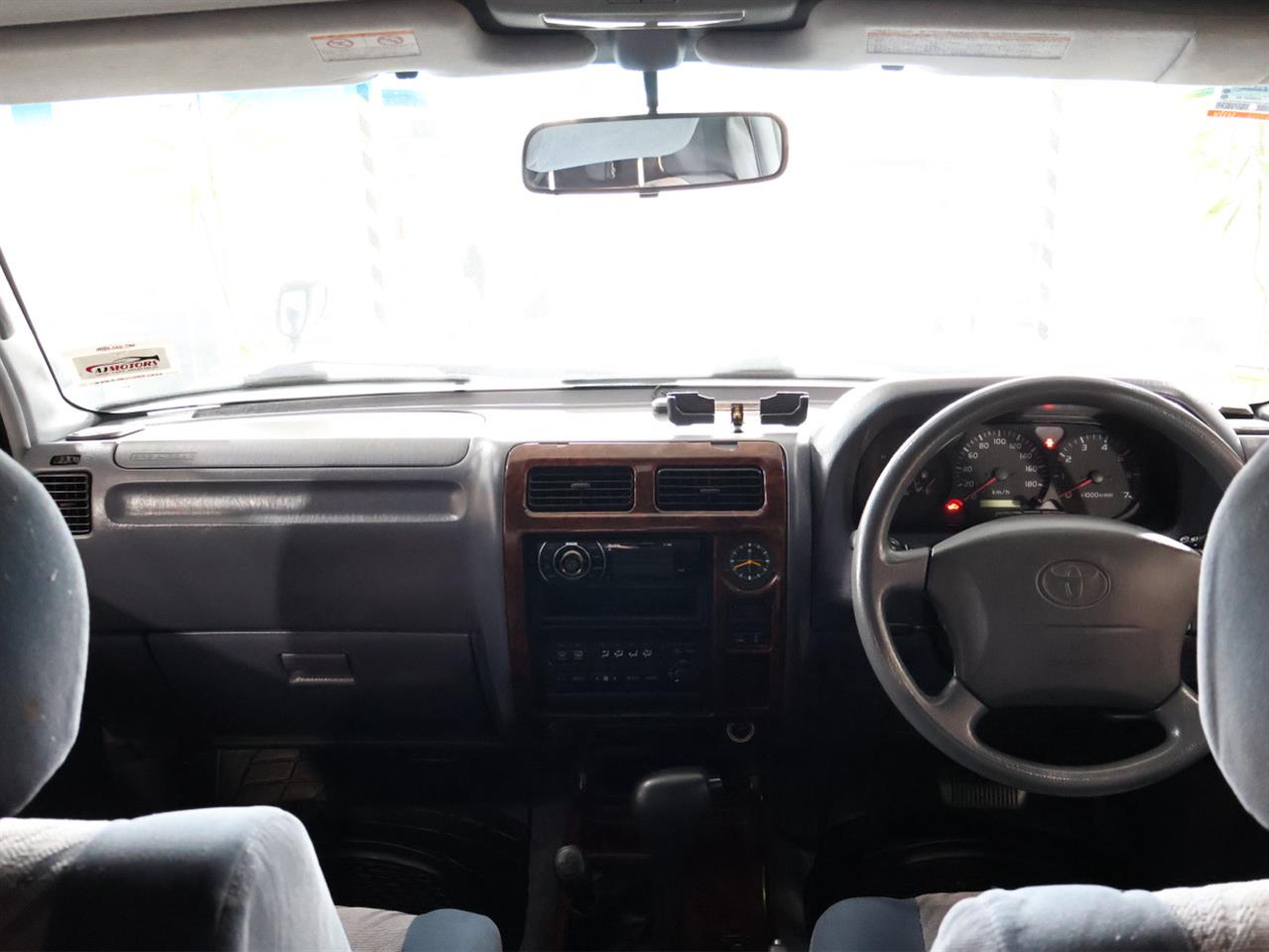 2000 Toyota Land Cruiser Prado
