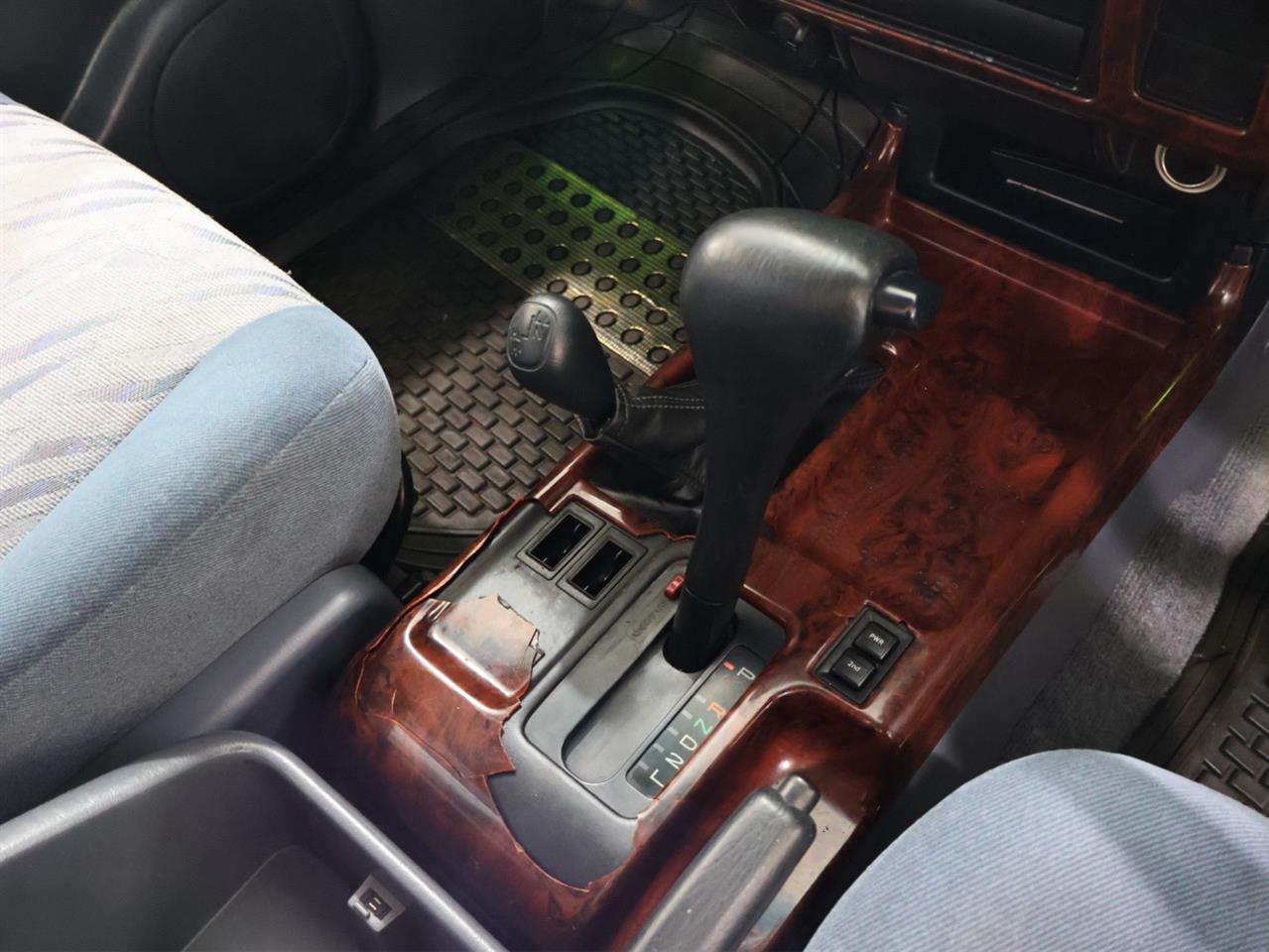 2000 Toyota Land Cruiser Prado