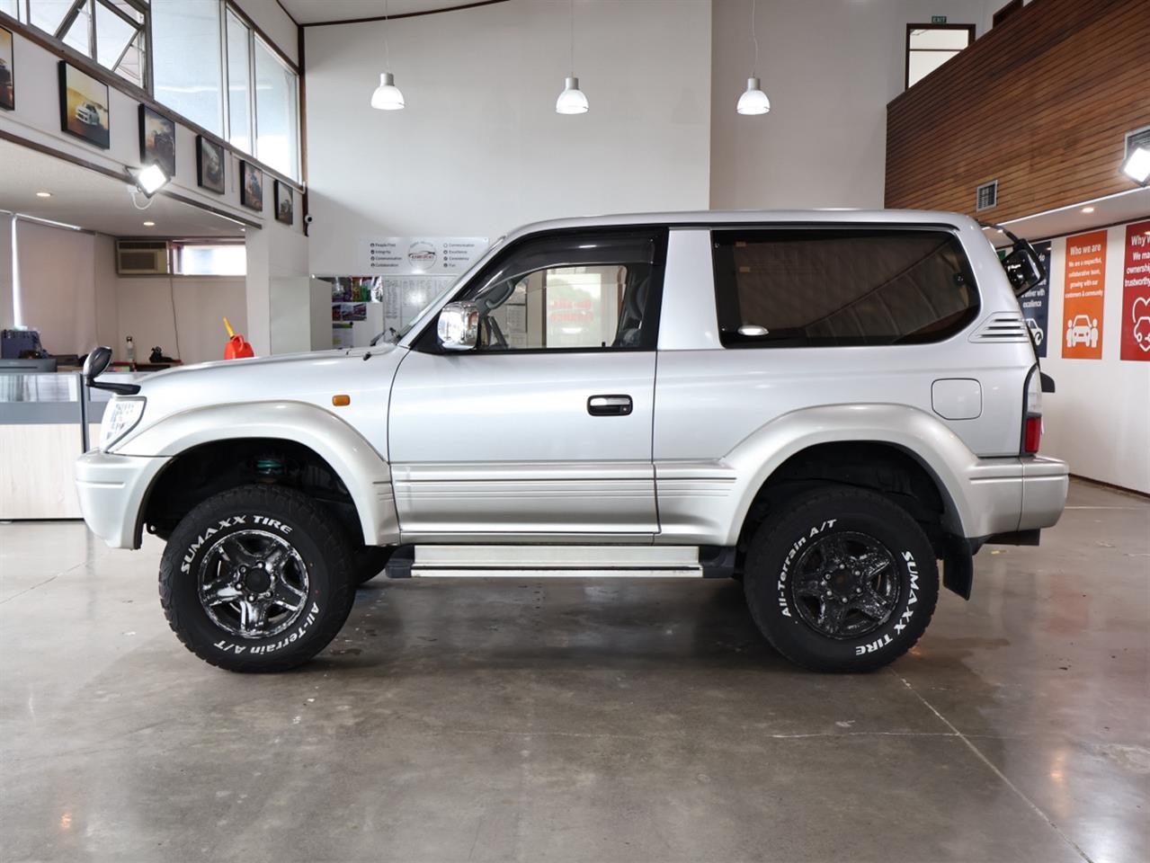 2000 Toyota Land Cruiser Prado