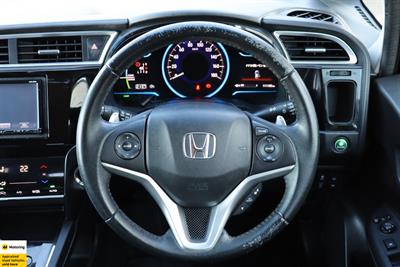 2015 Honda Shuttle - Thumbnail