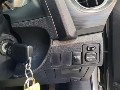 2014 Toyota Corolla - Thumbnail