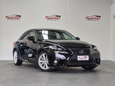 2014 Lexus IS 300h