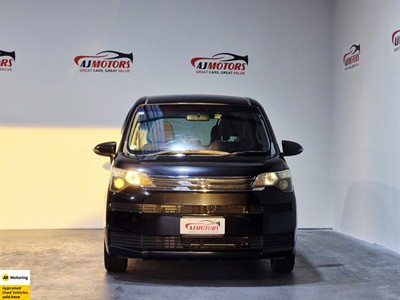 2013 Toyota Spade - Thumbnail