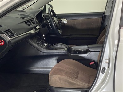 2012 Lexus CT200H - Thumbnail