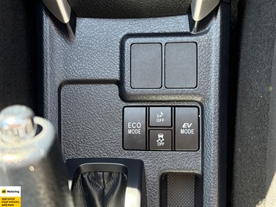 2020 Toyota Corolla - Thumbnail