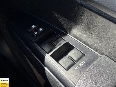 2020 Toyota Corolla - Thumbnail