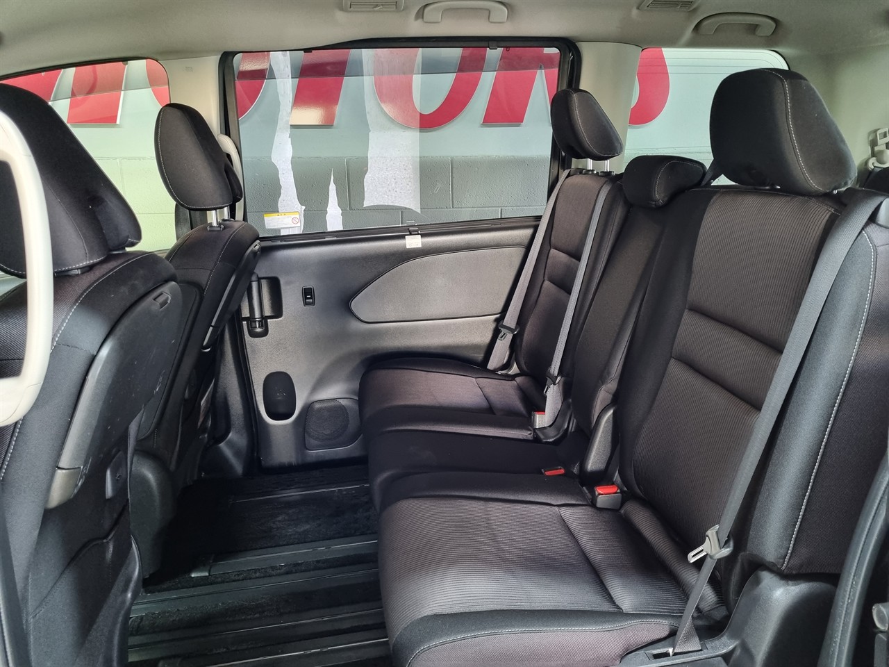 2016 Nissan Serena