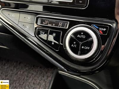 2019 Toyota Aqua - Thumbnail