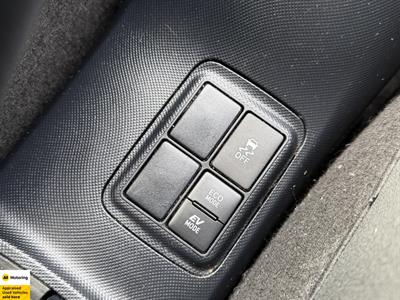 2019 Toyota Aqua - Thumbnail