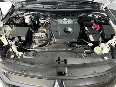 2019 Mitsubishi Triton - Thumbnail