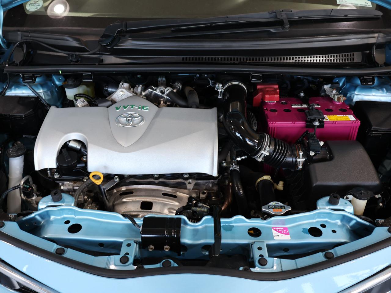 2016 Toyota Vitz