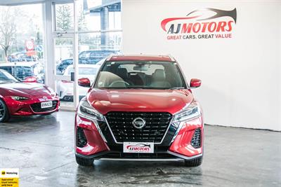 2020 Nissan Kicks - Thumbnail