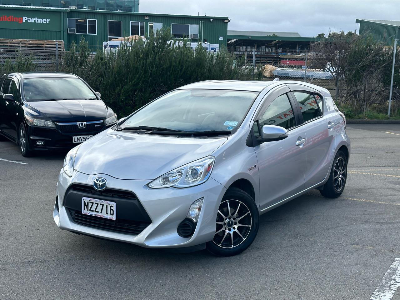 2015 Toyota Aqua