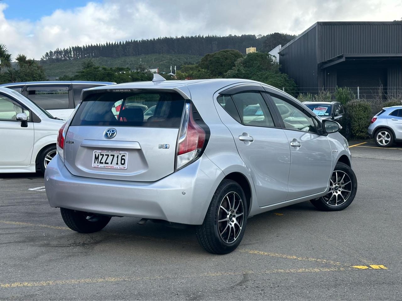 2015 Toyota Aqua