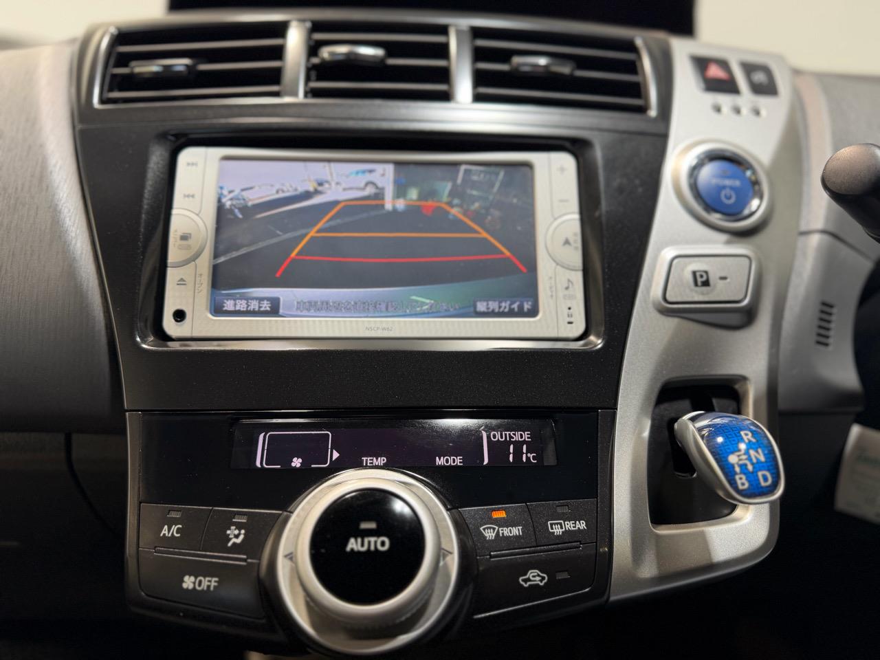 2014 Toyota Prius Alpha