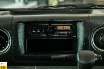 2021 Nissan NV350 - Thumbnail