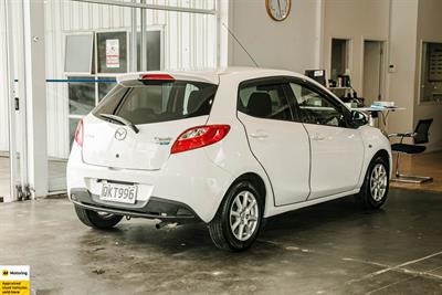 2012 Mazda Demio - Thumbnail