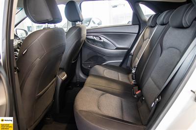 2022 Hyundai i30 - Thumbnail