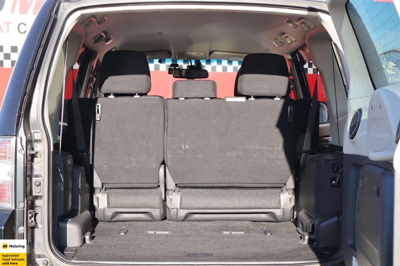 2017 Mitsubishi Pajero