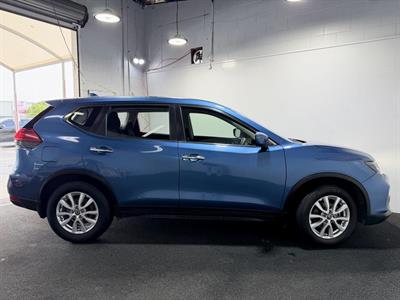 2021 Nissan X-Trail - Thumbnail